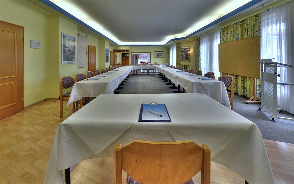 Hotel Central Dachau Garni Buitenkant foto